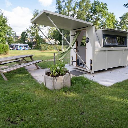 Tiny Sleeper Ambulance Hotel Heeg Exterior photo